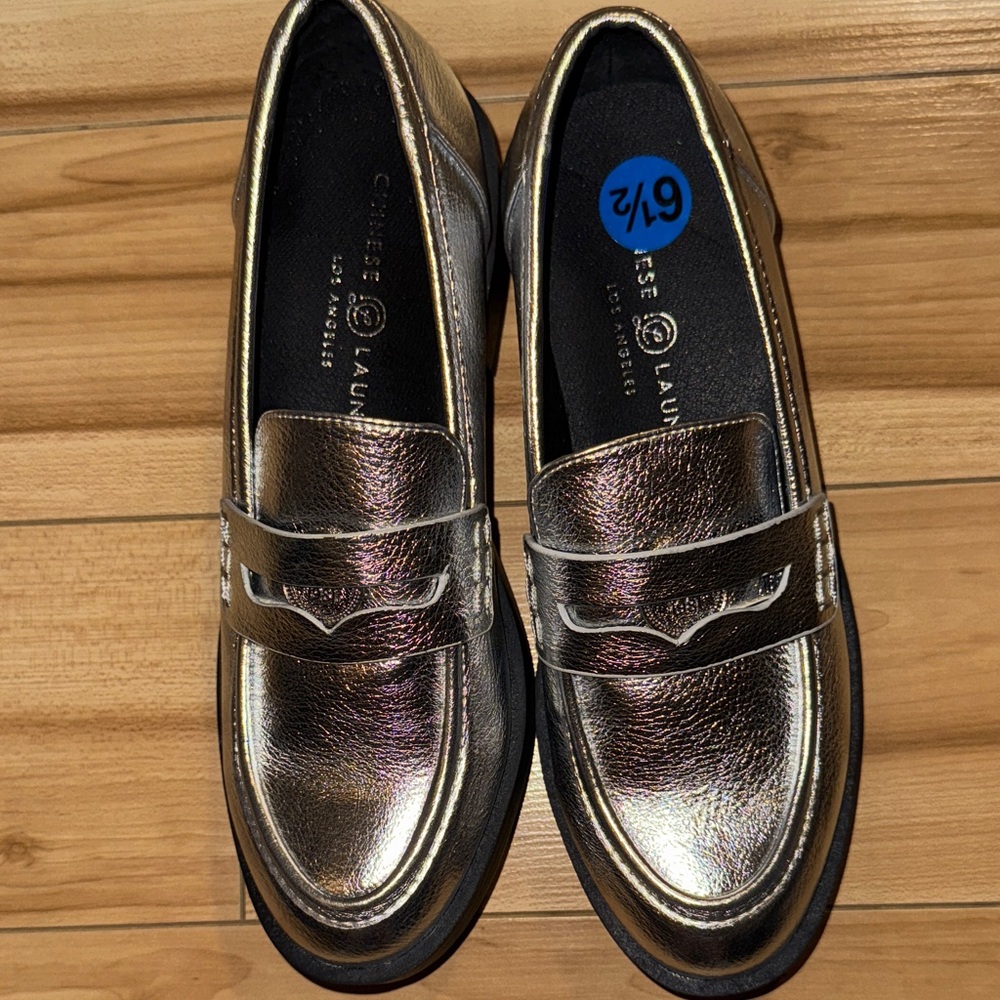Chinese Laundry Silver Loafers Size 6.5 BRAND NEW 2/$50 FINAL WEEK FOR THIS ITEM